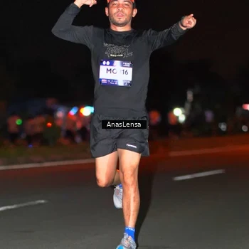 Runner Photo 7653438