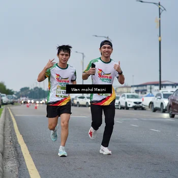 Runner Photo 7653440