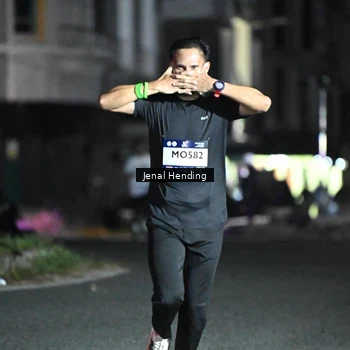 Runner Photo 7653466