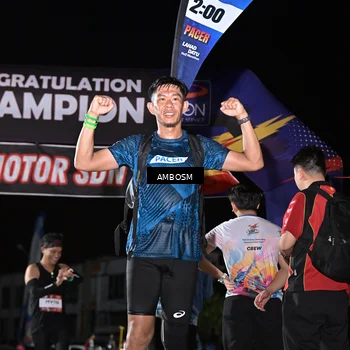 Runner Photo 7653475