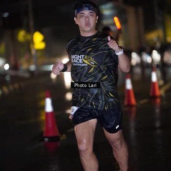 Runner Photo 7653487