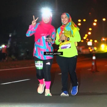Runner Photo 7653521