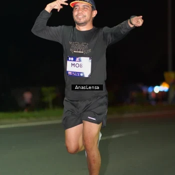 Runner Photo 7653522