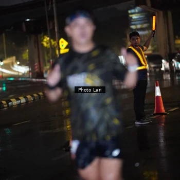 Runner Photo 7653525