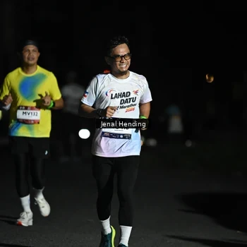 Runner Photo 7653534