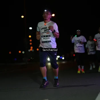 Runner Photo 7653549