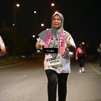 Runner Photo 7653552