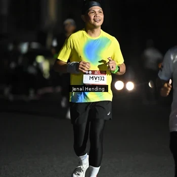 Runner Photo 7653561