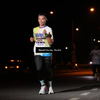 Runner Photo 7653564