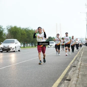 Runner Photo 7653571