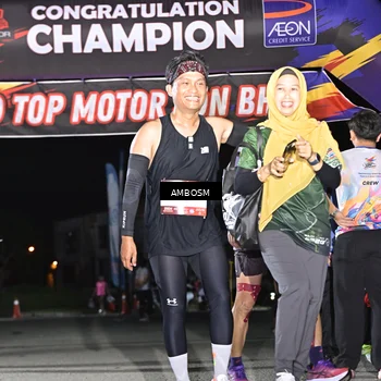 Runner Photo 7653573