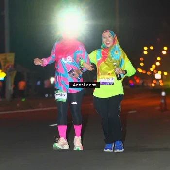 Runner Photo 7653578
