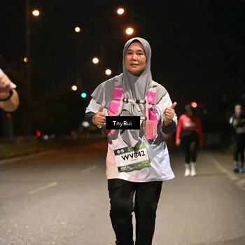 Runner Photo 7653587