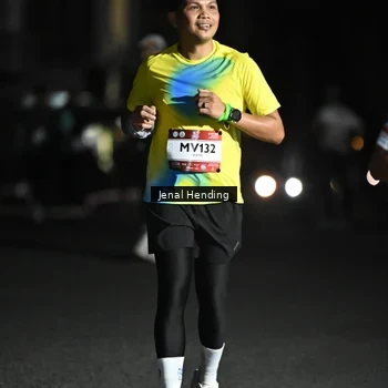 Runner Photo 7653588
