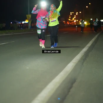 Runner Photo 7653603