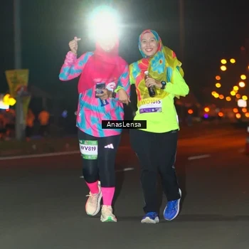 Runner Photo 7653604