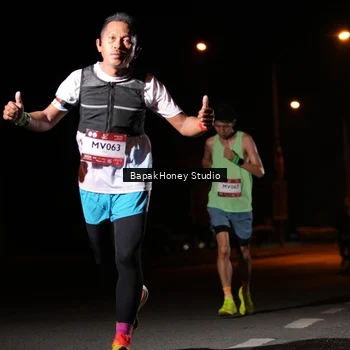 Runner Photo 7653612