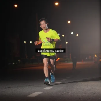 Runner Photo 7653613