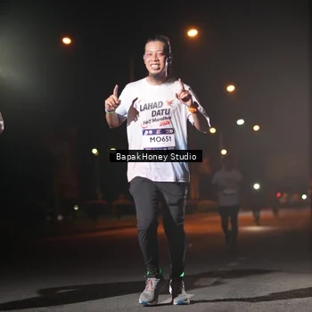 Runner Photo 7653616