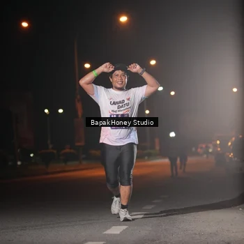 Runner Photo 7653619