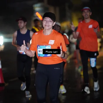 Runner Photo 7653625