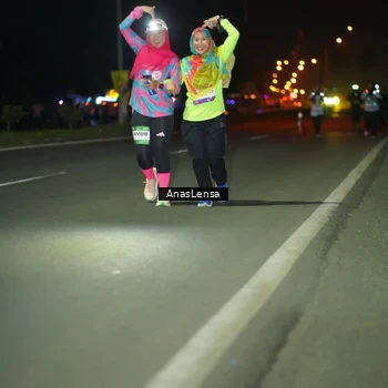 Runner Photo 7653663