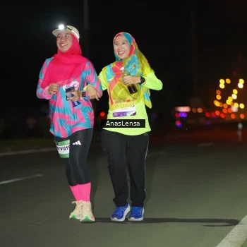 Runner Photo 7653680