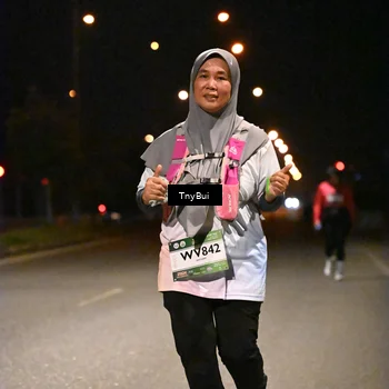 Runner Photo 7653687