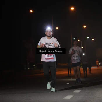 Runner Photo 7653689