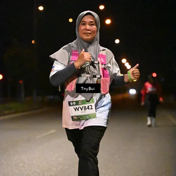 Runner Photo 7653698