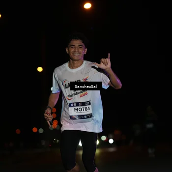 Runner Photo 7653701