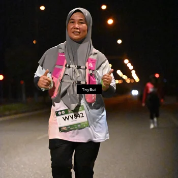 Runner Photo 7653714
