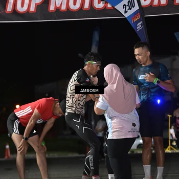 Runner Photo 7653715