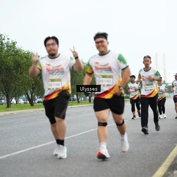 Runner Photo 7653745