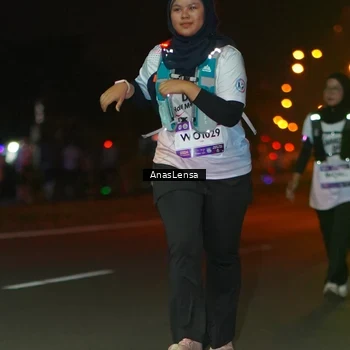 Runner Photo 7653749
