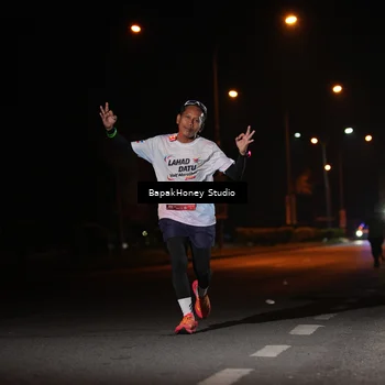 Runner Photo 7653761
