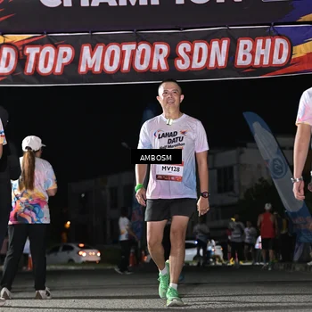 Runner Photo 7653765