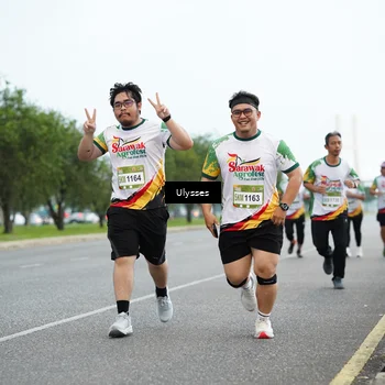 Runner Photo 7653768