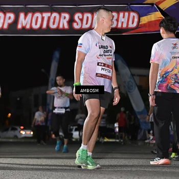 Runner Photo 7653777