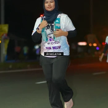 Runner Photo 7653792