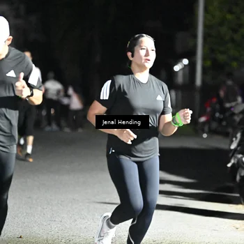 Runner Photo 7653797