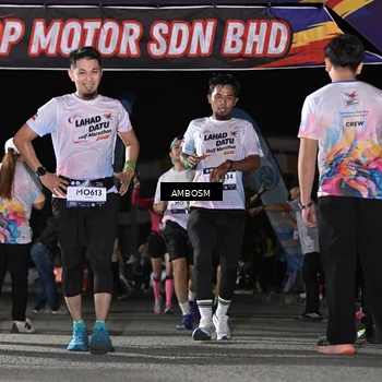 Runner Photo 7653828