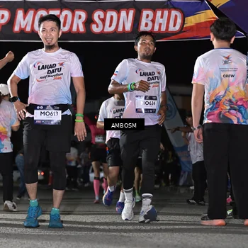 Runner Photo 7653830