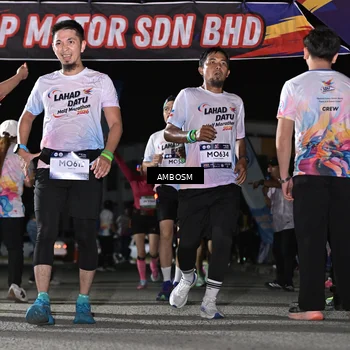 Runner Photo 7653838