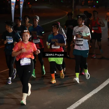 Runner Photo 7653840