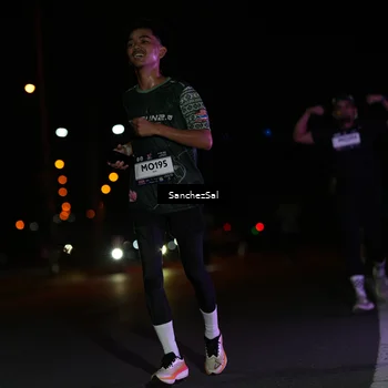 Runner Photo 7653842