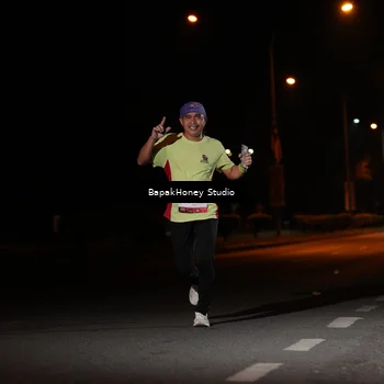 Runner Photo 7653844