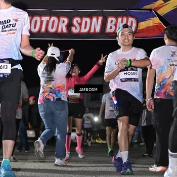 Runner Photo 7653858