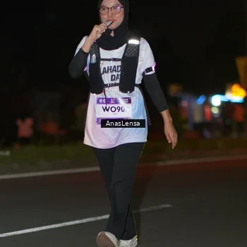 Runner Photo 7653897