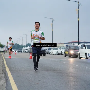 Runner Photo 7653922